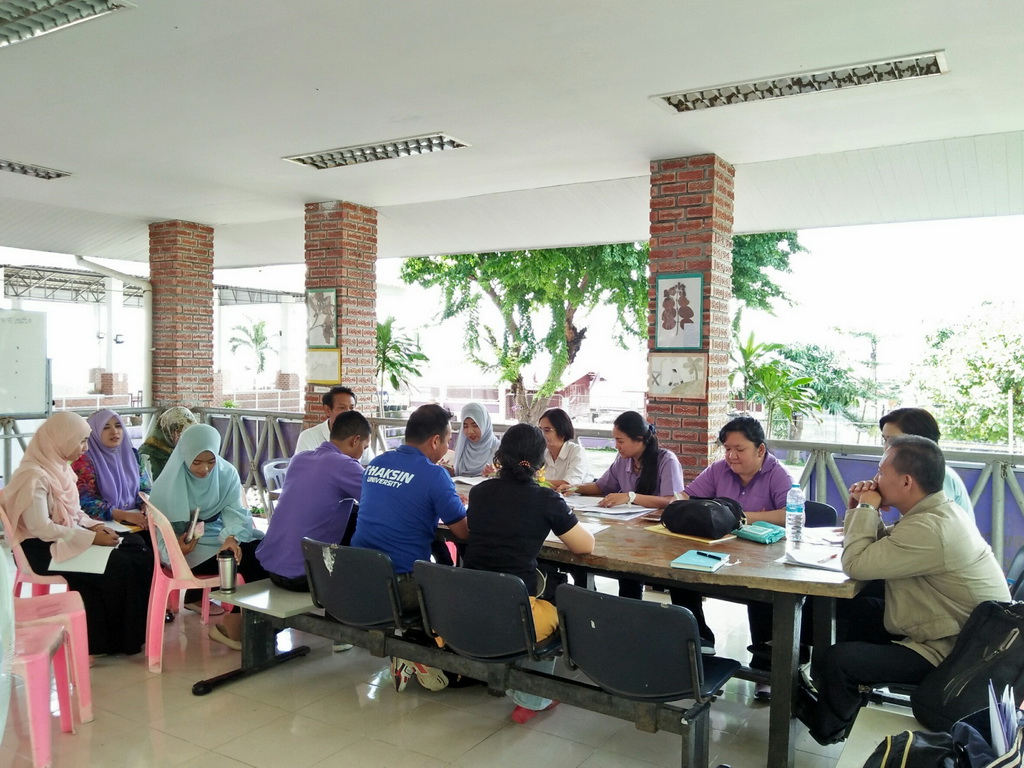 การนิเทศติดตามและประเมินผลการสอนของ “โครงการพัฒนาศักยภาพโรงเรียนในพระราชดำริและโรงเรียนขาดแคลนในเขตพื้นที่การศึกษา 4 จังหวัดภาคใต้”