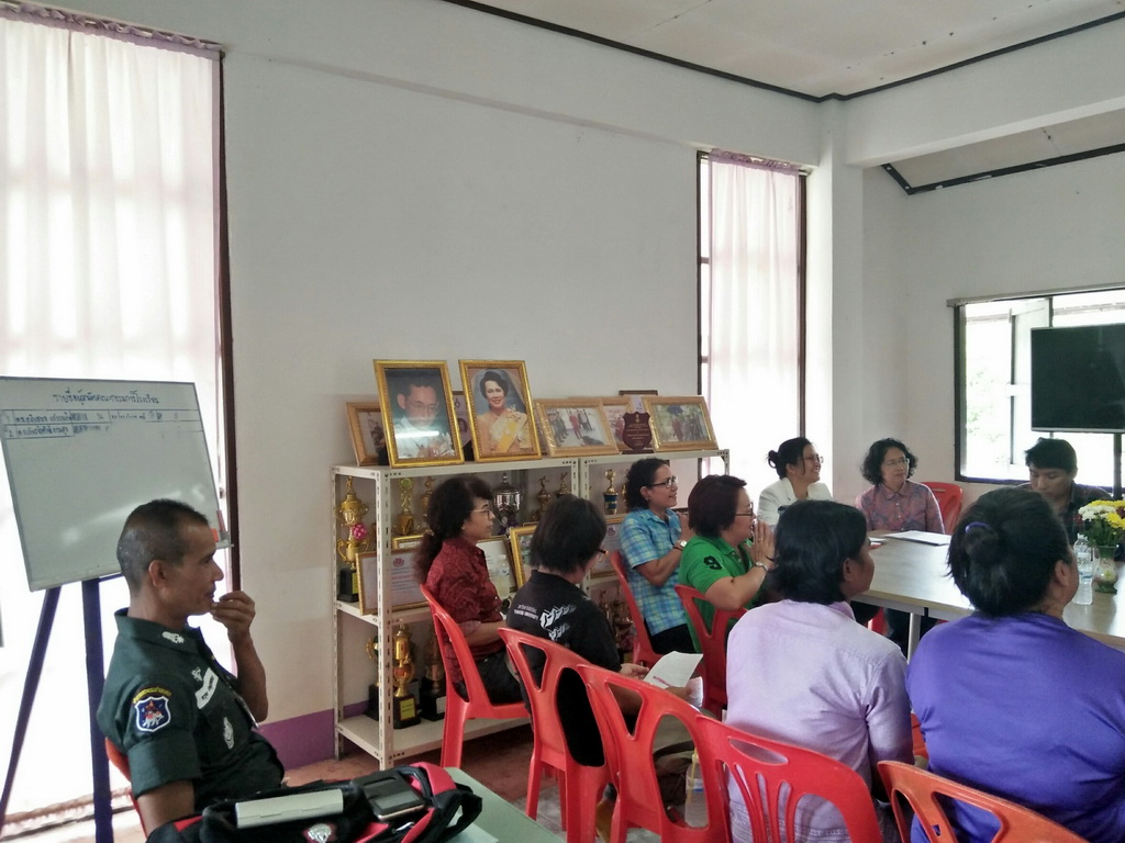 การนิเทศติดตามและประเมินผลการสอนของ “โครงการพัฒนาศักยภาพโรงเรียนในพระราชดำริและโรงเรียนขาดแคลนในเขตพื้นที่การศึกษา 4 จังหวัดภาคใต้”