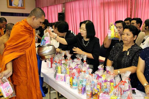 ทำบุญส่งท้ายปีเก่าต้อนรับปีใหม่ มหาวิทยาลัยทักษิณ
