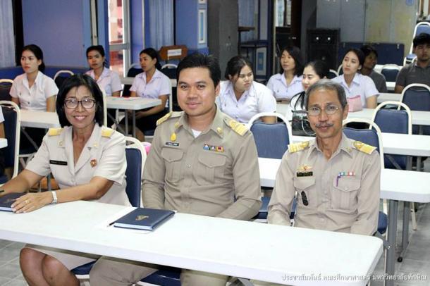 หน่วยฝึกสอน เยี่ยมสถานศึกษา เพื่อรับฟังข้อเสนอแนะจากผู้บริหาร ครูพี่เลี้ยง และนิสิตฝึกประสบการณ์สอน