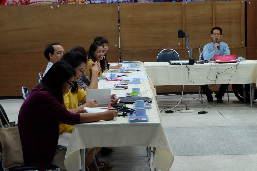 การประชุมเพื่อพิจารณาเค้าโครงการวิจัย/ชุดโครงการวิจัยแบบบูรณาการฯ