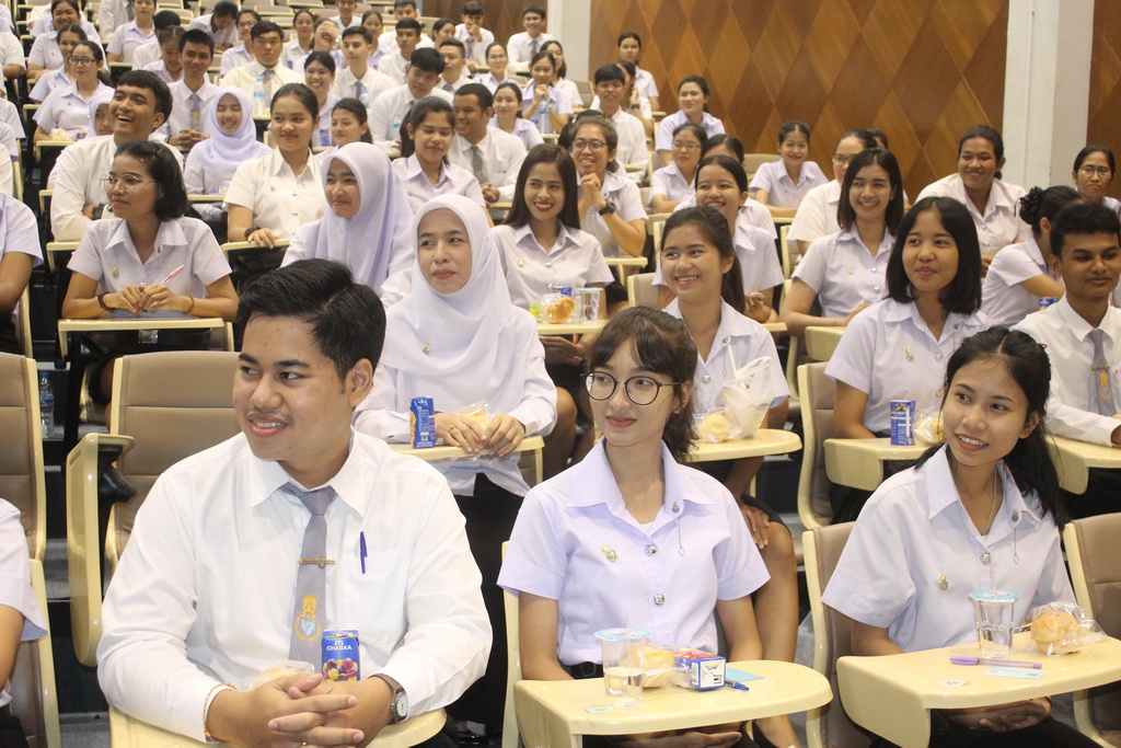 รายงานตัวและสอบสัมภาษณ์ผู้มีสิทธิ์สอบสัมภาษณ์เข้าร่วมโครงการผลิตครูเพื่อพัฒนาท้องถิ่น กรณีคัดเลือกนิสิตชั้นปีที่ 1-3 (รหัส 60-58)