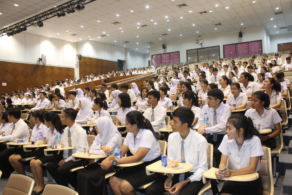 รายงานตัวและสอบสัมภาษณ์ผู้มีสิทธิ์สอบสัมภาษณ์เข้าร่วมโครงการผลิตครูเพื่อพัฒนาท้องถิ่น กรณีคัดเลือกนิสิตชั้นปีที่ 1-3 (รหัส 60-58)