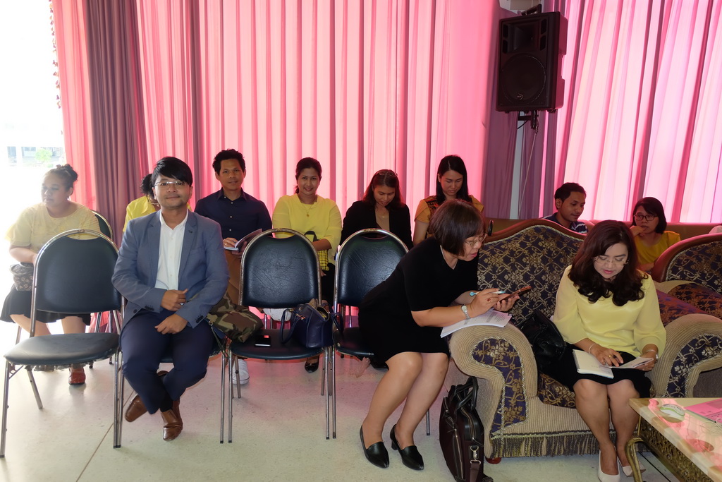 โครงการสัมมนานิสิตระหว่างปฏิบัติการสอนในสถานศึกษา สำหรับนิสิตหลักสูตรการศึกษาบัณฑิต (หลักสูตร 5 ปี)  และหลักสูตรการศึกษามหาบัณฑิต (สาขาวิชาการสอนวิทยาศาสตร์ คณิตศาสตร์ และคอมพิวเตอร์)   ประจำภาคเรียนต้น   ประจำปีการศึกษา  2561