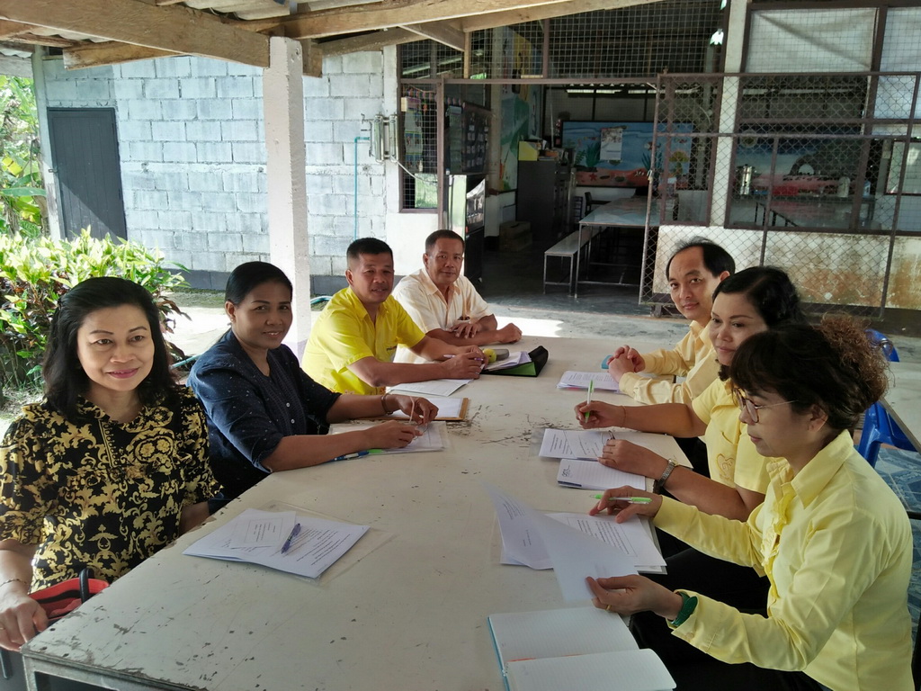 การนิเทศติดตามและประเมินผลการสอนของ “โครงการพัฒนาศักยภาพโรงเรียนในพระราชดำริและโรงเรียนขาดแคลนในเขตพื้นที่การศึกษา 4 จังหวัดภาคใต้”