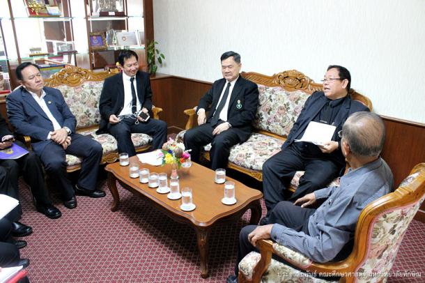 ประชุมสร้างการรับรู้ ความเข้าใจ และเผยแพร่ข้อมูลข่าวสาร เพื่อพัฒนาคุณภาพการศึกษาจังหวัดชายแดนภาคใต้ โดยพลเอกสุรเชษฐ์ ชัยวงศ์ รัฐมนตรีช่วยว่าการกระทรวงศึกษาธิการ