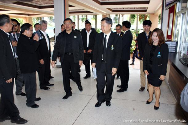 ประชุมสร้างการรับรู้ ความเข้าใจ และเผยแพร่ข้อมูลข่าวสาร เพื่อพัฒนาคุณภาพการศึกษาจังหวัดชายแดนภาคใต้ โดยพลเอกสุรเชษฐ์ ชัยวงศ์ รัฐมนตรีช่วยว่าการกระทรวงศึกษาธิการ
