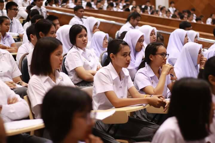 โครงการปฐมนิเทศนิสิตใหม่คณะศึกษาศาสตร์มหาวิทยาลัยทักษิณ ระดับปริญญาตรี ชั้นปีที่ 1 ประจำปีการศึกษา 2561