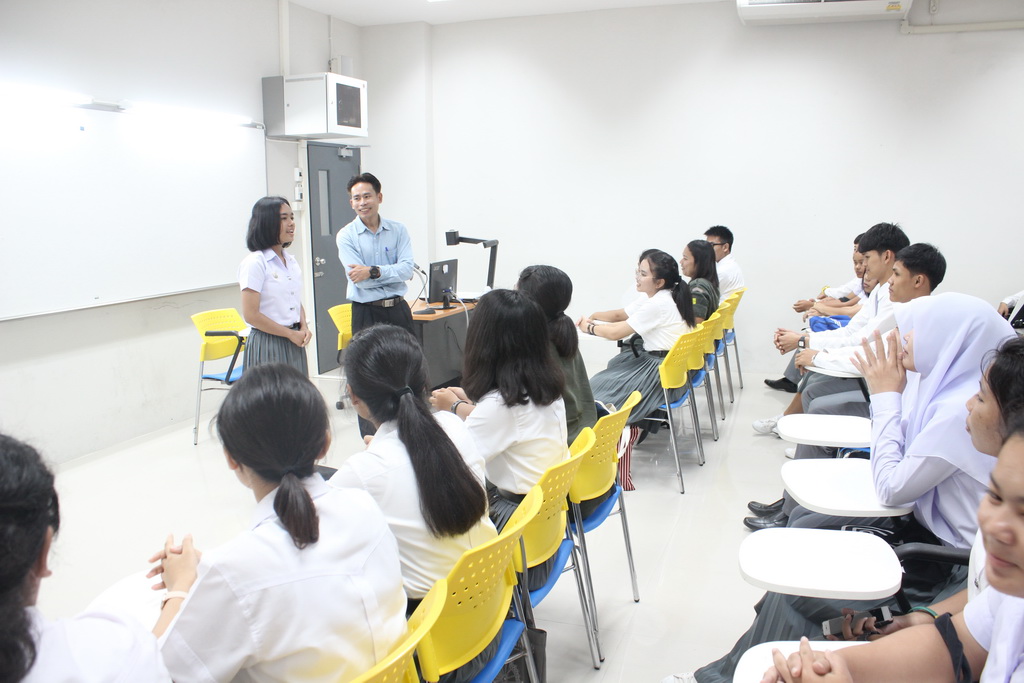 โครงการปฐมนิเทศนิสิตใหม่คณะศึกษาศาสตร์มหาวิทยาลัยทักษิณ ระดับปริญญาตรี ชั้นปีที่ 1 ประจำปีการศึกษา 2561