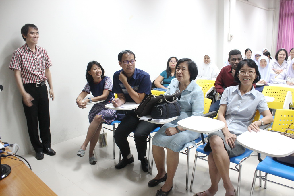 โครงการปฐมนิเทศนิสิตใหม่คณะศึกษาศาสตร์มหาวิทยาลัยทักษิณ ระดับปริญญาตรี ชั้นปีที่ 1 ประจำปีการศึกษา 2561