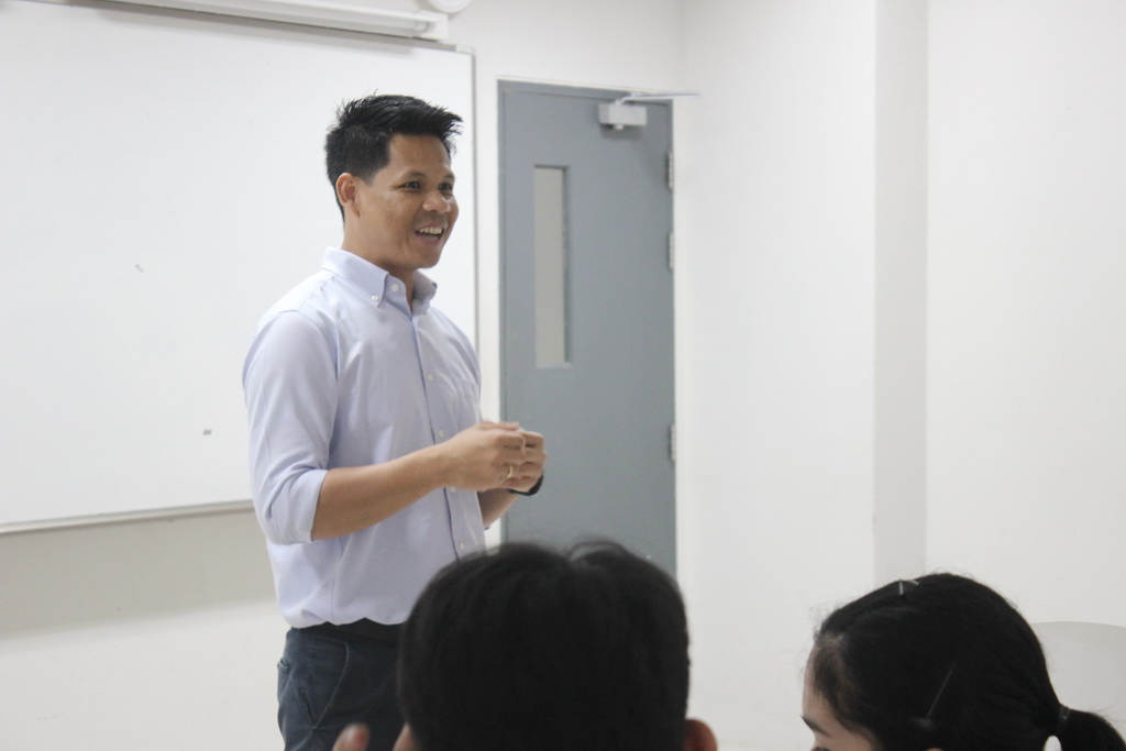 โครงการปฐมนิเทศนิสิตใหม่คณะศึกษาศาสตร์มหาวิทยาลัยทักษิณ ระดับปริญญาตรี ชั้นปีที่ 1 ประจำปีการศึกษา 2561