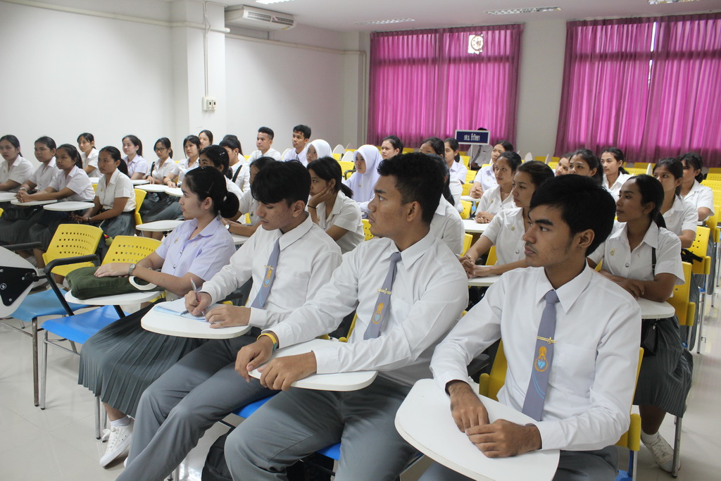โครงการปฐมนิเทศนิสิตใหม่คณะศึกษาศาสตร์มหาวิทยาลัยทักษิณ ระดับปริญญาตรี ชั้นปีที่ 1 ประจำปีการศึกษา 2561