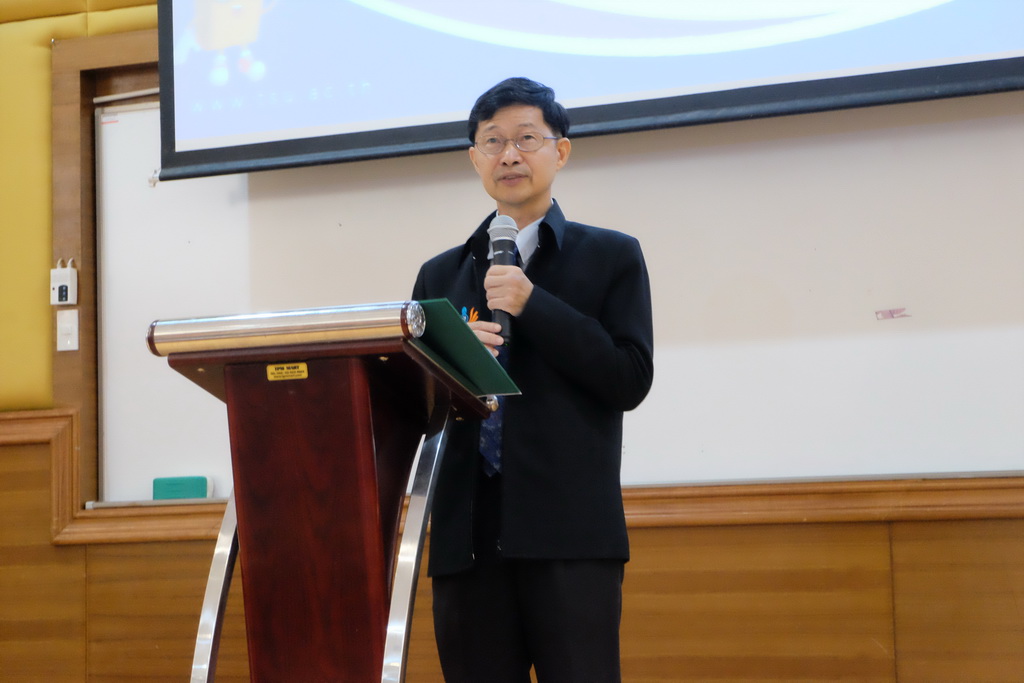 ประชุมวิชาการนำเสนอบทความวิชาการ “นวัตกรรมสร้างสรรค์” ของครูเพื่อพัฒนาท้องถิ่น ระยะการเข้าสู่วิชาชีพ (Induction Period) รุ่นปี พ.ศ.2559