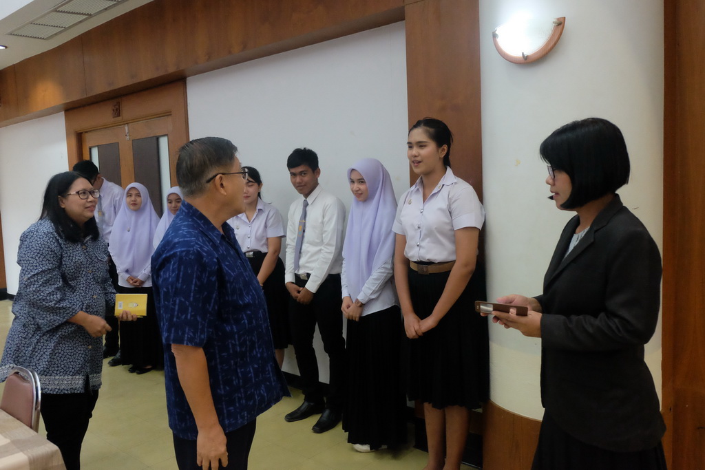 การเซ็นสัญญาการสนับสนุนทุนการศึกษาของมูลนิธิชัยพัฒนา