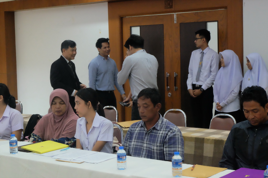 การเซ็นสัญญาการสนับสนุนทุนการศึกษาของมูลนิธิชัยพัฒนา