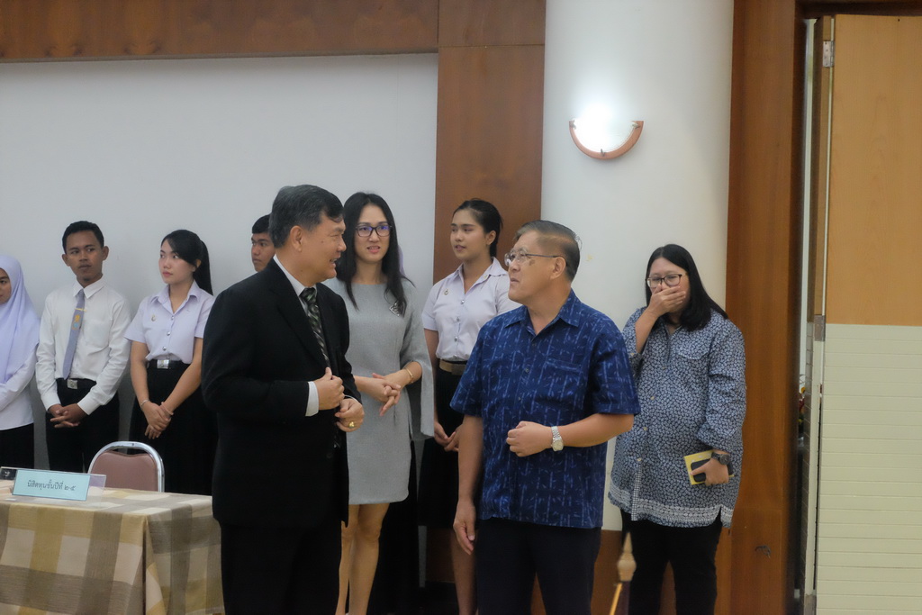 การเซ็นสัญญาการสนับสนุนทุนการศึกษาของมูลนิธิชัยพัฒนา