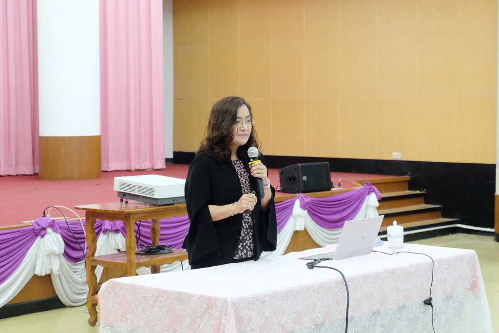 โครงการเตรียมความพร้อมและปฐมนิเทศนิสิตก่อนออกปฏิบัติการสอนในสถานศึกษา สำหรับนิสิตหลักสูตรประกาศนียบัตรบัณฑิต สาขาวิชาวิชาชีพครู ประจำปีการศึกษา 2561