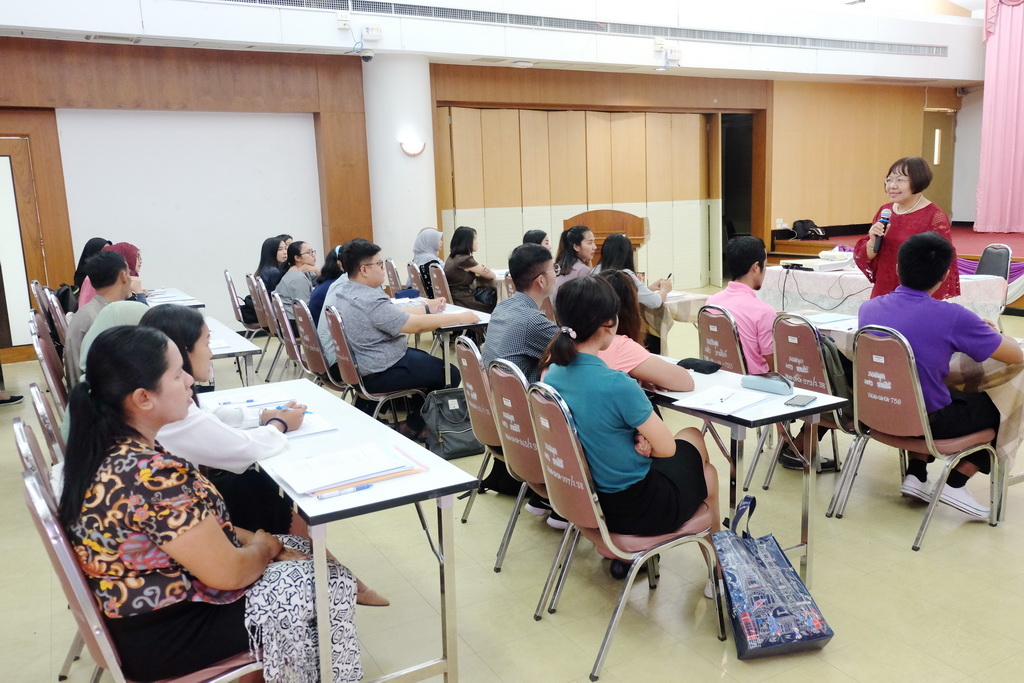 โครงการเตรียมความพร้อมและปฐมนิเทศนิสิตก่อนออกปฏิบัติการสอนในสถานศึกษา สำหรับนิสิตหลักสูตรประกาศนียบัตรบัณฑิต สาขาวิชาวิชาชีพครู ประจำปีการศึกษา 2561