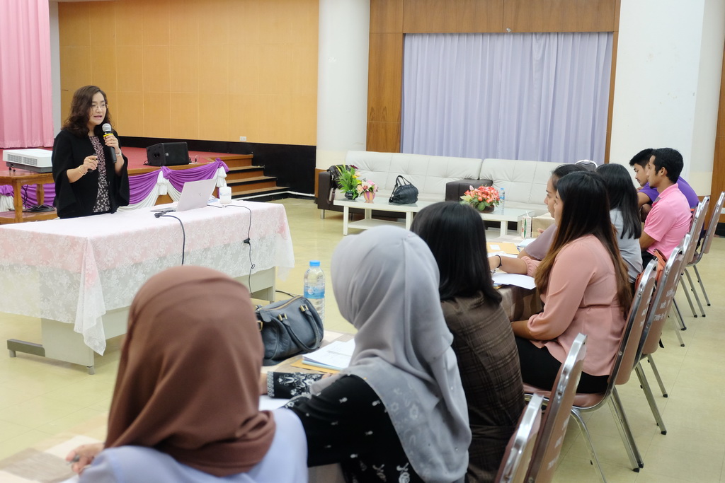 โครงการเตรียมความพร้อมและปฐมนิเทศนิสิตก่อนออกปฏิบัติการสอนในสถานศึกษา สำหรับนิสิตหลักสูตรประกาศนียบัตรบัณฑิต สาขาวิชาวิชาชีพครู ประจำปีการศึกษา 2561