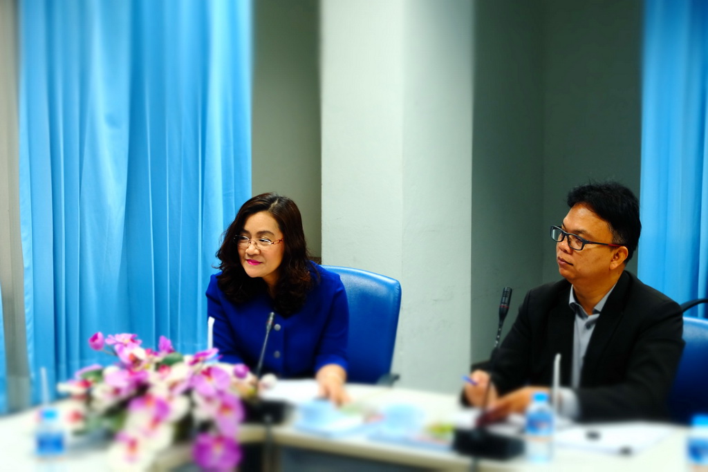 ประชุมสรุปผลการดำเนินงานโครงการพัฒนาครูเพื่อพัฒนาท้องถิ่นระยะการเข้าสู่วิชาชีพ (Induction Period) รุ่นปี พ.ศ. 2559 และ รุ่นปีพ.ศ. 2560 ของสถาบันผลิตครู เครือข่ายภาคใต้ตอนล่าง