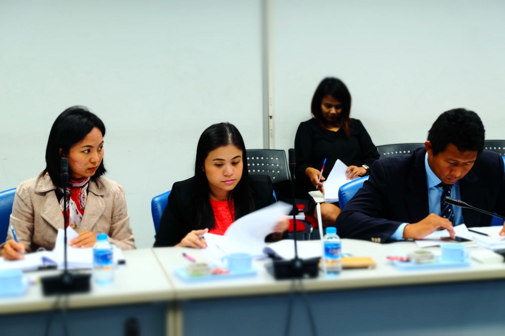 ประชุมสรุปผลการดำเนินงานโครงการพัฒนาครูเพื่อพัฒนาท้องถิ่นระยะการเข้าสู่วิชาชีพ (Induction Period) รุ่นปี พ.ศ. 2559 และ รุ่นปีพ.ศ. 2560 ของสถาบันผลิตครู เครือข่ายภาคใต้ตอนล่าง
