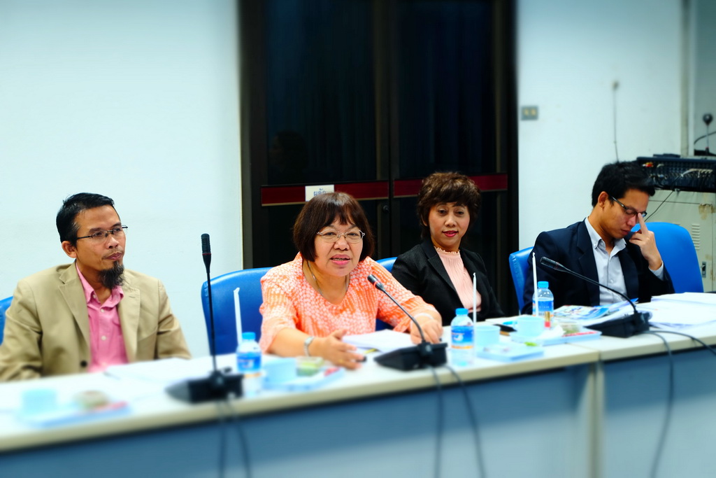 ประชุมสรุปผลการดำเนินงานโครงการพัฒนาครูเพื่อพัฒนาท้องถิ่นระยะการเข้าสู่วิชาชีพ (Induction Period) รุ่นปี พ.ศ. 2559 และ รุ่นปีพ.ศ. 2560 ของสถาบันผลิตครู เครือข่ายภาคใต้ตอนล่าง