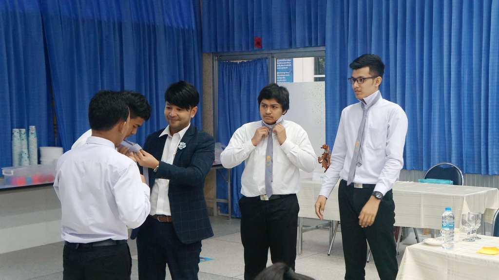 โครงการฝึกอบรมเชิงปฏิบัติการทักษะการเข้าสังคม และเพิ่มความมั่นใจเพื่อเสริมสร้างบุคลิกภาพที่ดี