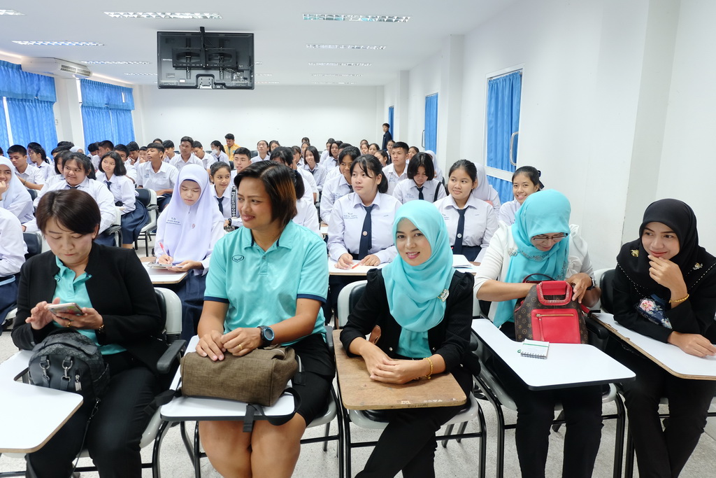 การศึกษาดูงานและแลกเปลี่ยนเรียนรู้ของโรงเรียนเทศบาล 2 (คลองจิหลาด)