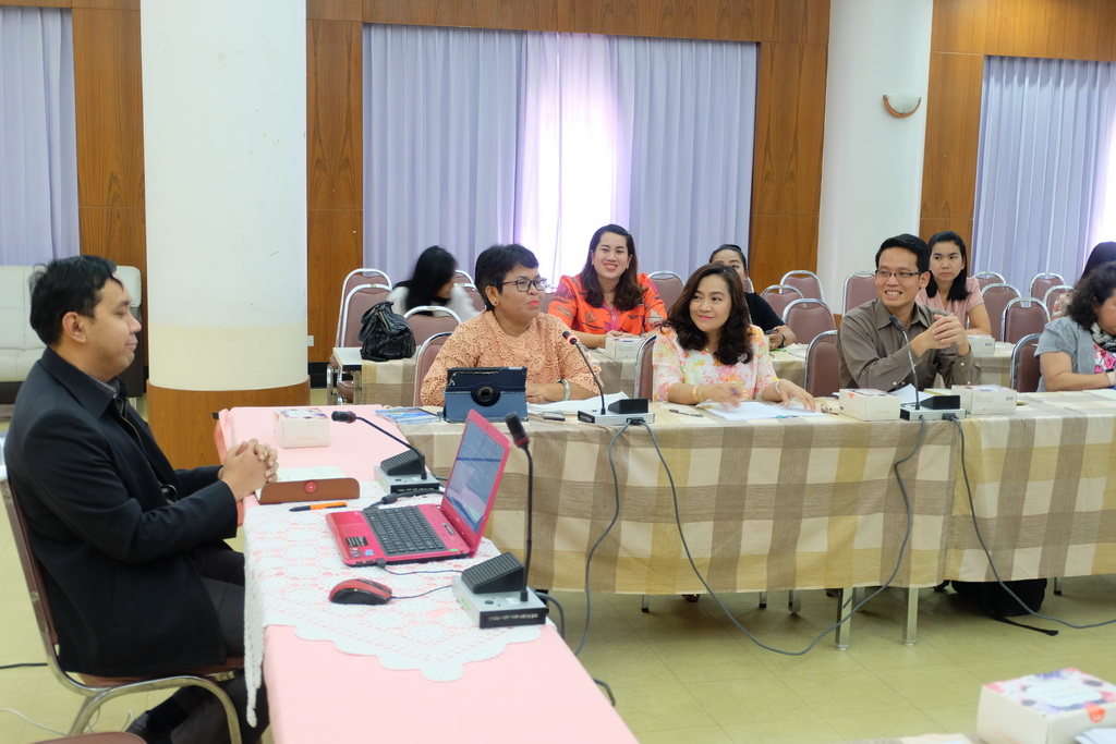 ฝ่ายแผนงานพบคณะศึกษาศาสตร์