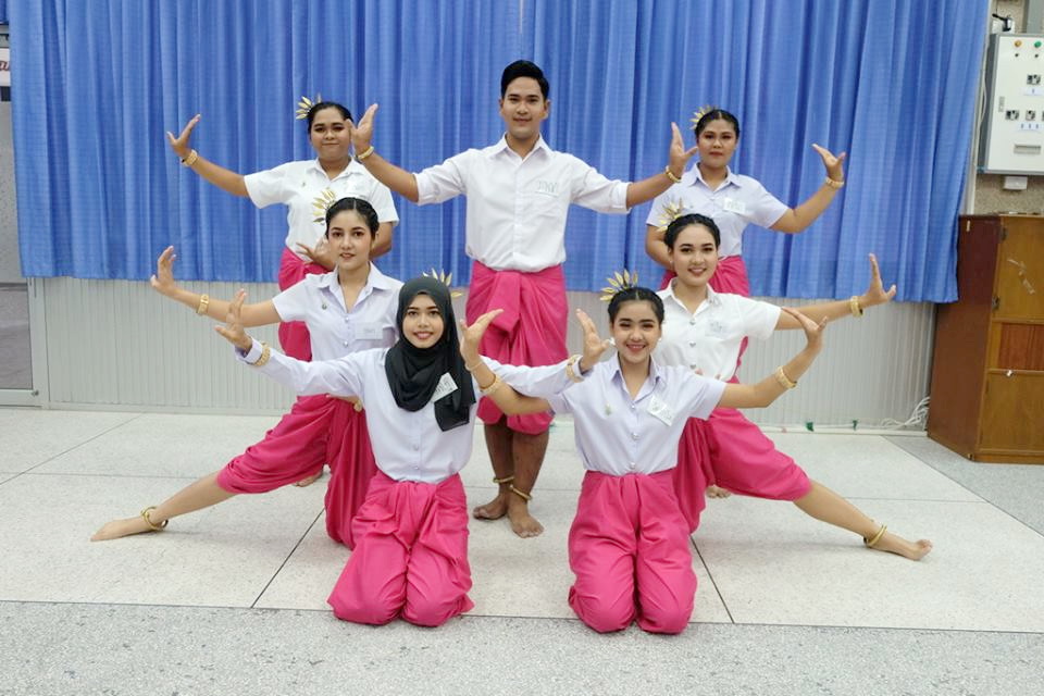 กิจกรรมการสอบรำนาฏศิลป์ ในรายวิชา 0332322 ดนตรีและนาฏศิลป์สำหรับครูปฐมวัย