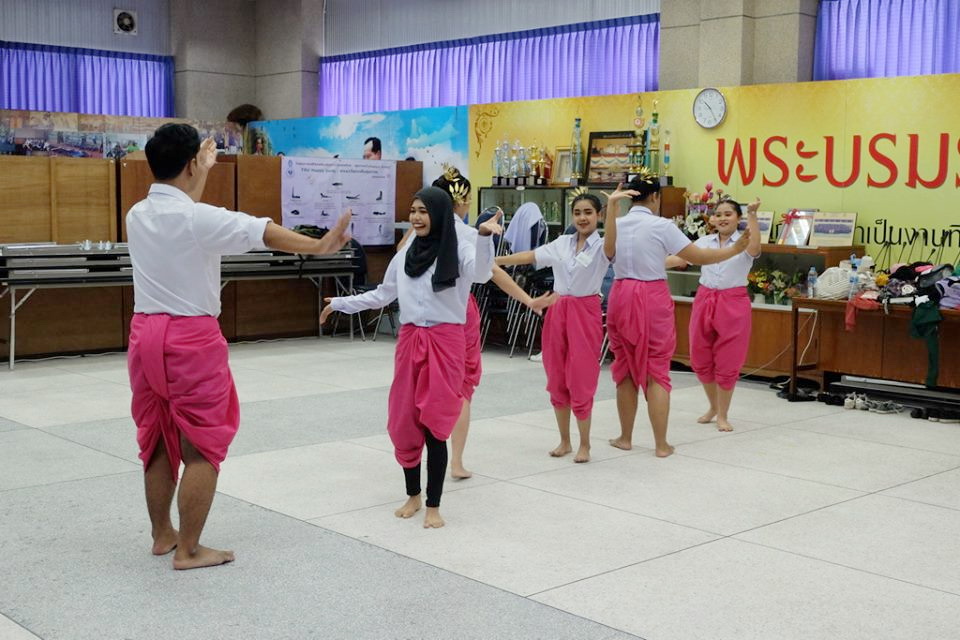 กิจกรรมการสอบรำนาฏศิลป์ ในรายวิชา 0332322 ดนตรีและนาฏศิลป์สำหรับครูปฐมวัย