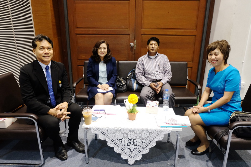 โครงการสัมมนาวิชาการ เรื่อง “การบูรณาการกระบวนทัศน์ทางปรัชญาการศึกษา แนวคิดและการวิพากษ์จิตวิทยา สังคมวิทยา และเศรษฐศาสตร์ ที่สำคัญต่อการพัฒนาคุณภาพการศึกษาอย่างยั่งยืน”