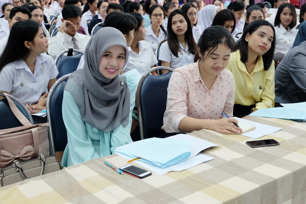โครงการสัมมนานิสิตระหว่างปฏิบัติการสอนในสถานศึกษา สำหรับนิสิตหลักสูตรการศึกษาบัณฑิต (หลักสูตร 5 ปี) และหลักสูตรการศึกษามหาบัณฑิต (สาขาวิชาการสอนวิทยาศาสตร์ คณิตศาสตร์ และคอมพิวเตอร์) ประจำภาคเรียนปลาย ปีการศึกษา 2561