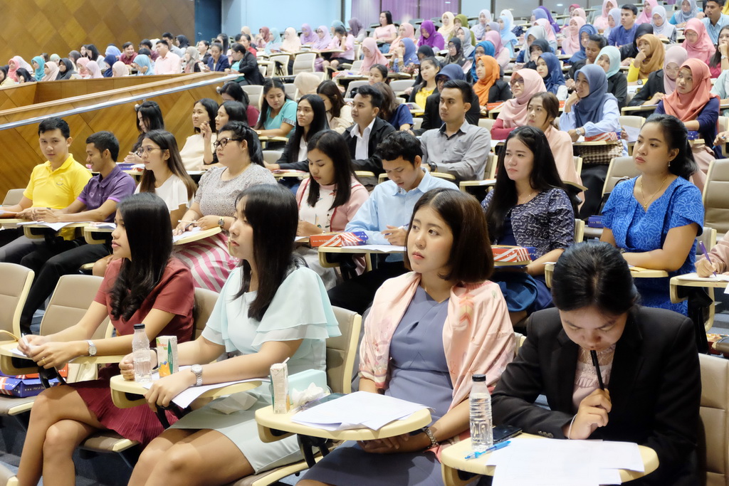 ประชุมรับฟังการชี้แจงการการนิเทศหนุนเสริมการเรียนรู้ การจัดทำบทความวิจัย และติดตามความก้าวหน้าในการทำบทความวิจัย