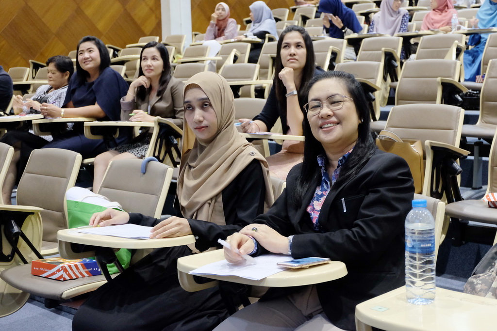 ประชุมรับฟังการชี้แจงการการนิเทศหนุนเสริมการเรียนรู้ การจัดทำบทความวิจัย และติดตามความก้าวหน้าในการทำบทความวิจัย