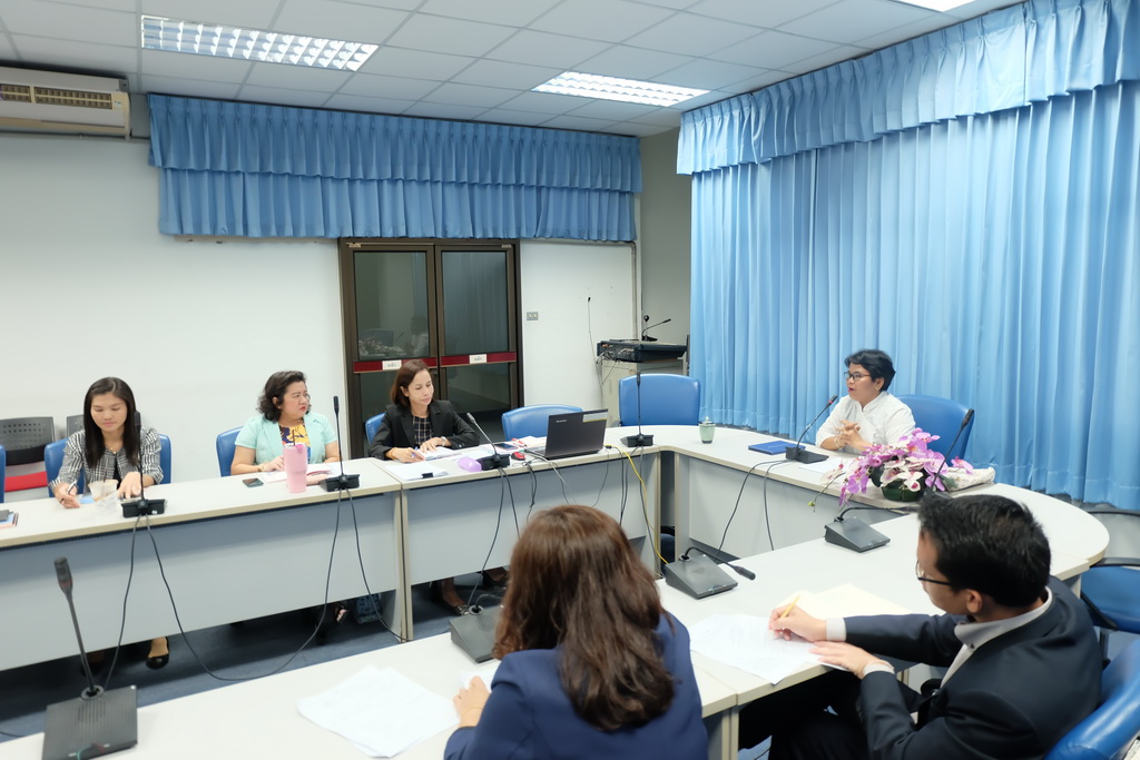 ประชุมผู้บริหารและประธานสาขาวิชาของคณะศึกษาศาสตร์