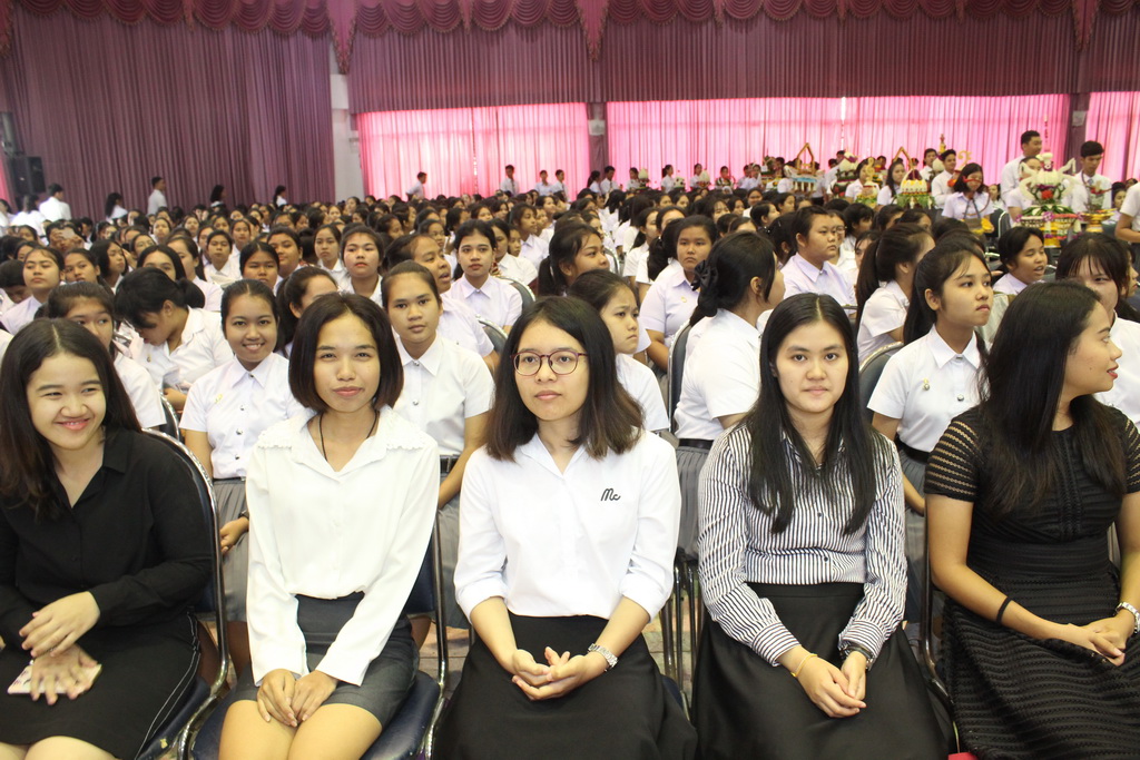 พิธีไหว้ครู ประจำปีการศึกษา 2560 ณ หอประชุมปาริชาต มหาวิทยาลัยทักษิณ