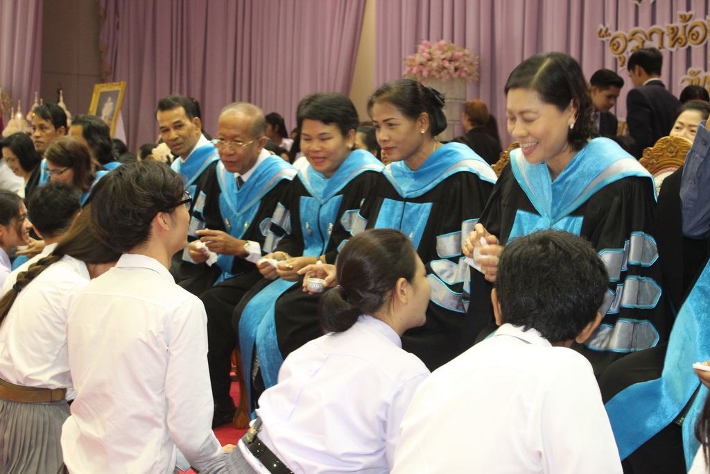 พิธีไหว้ครู ประจำปีการศึกษา 2560 ณ หอประชุมปาริชาต มหาวิทยาลัยทักษิณ