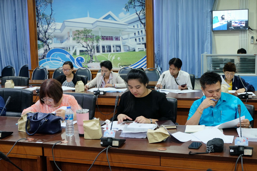 ประชุมคณะกรรมการบริหารจัดการหลักสูตรความร่วมมือในการผลิตครูระดับปริญญาตรีและผู้เกี่ยวข้อง