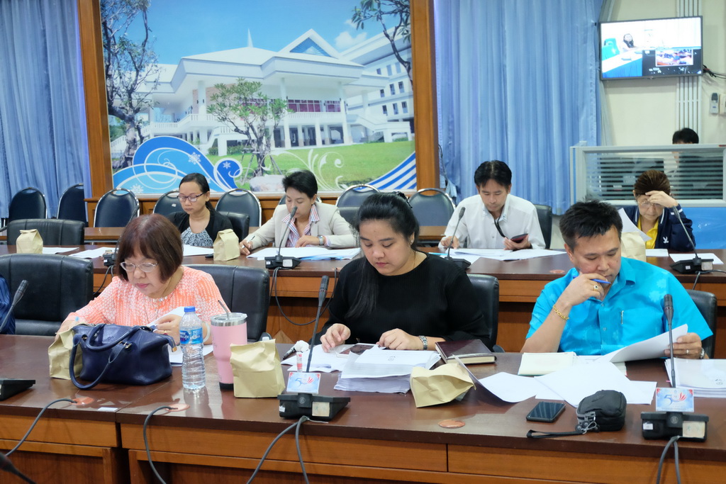 ประชุมคณะกรรมการบริหารจัดการหลักสูตรความร่วมมือในการผลิตครูระดับปริญญาตรีและผู้เกี่ยวข้อง
