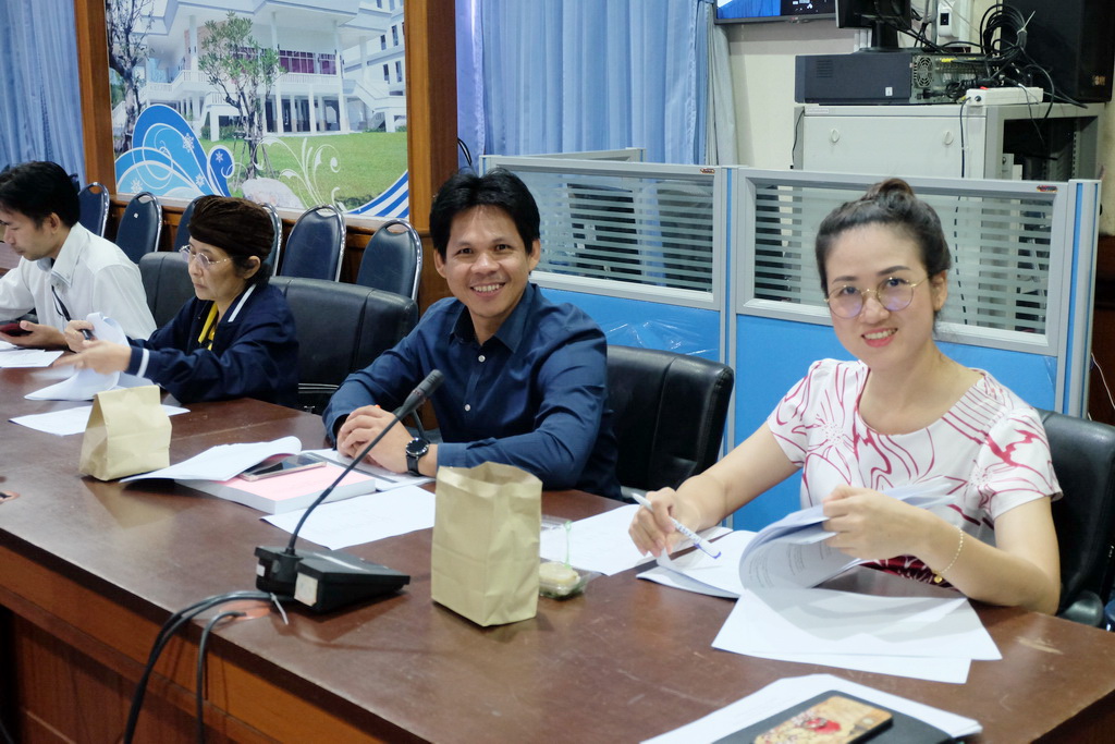 ประชุมคณะกรรมการบริหารจัดการหลักสูตรความร่วมมือในการผลิตครูระดับปริญญาตรีและผู้เกี่ยวข้อง