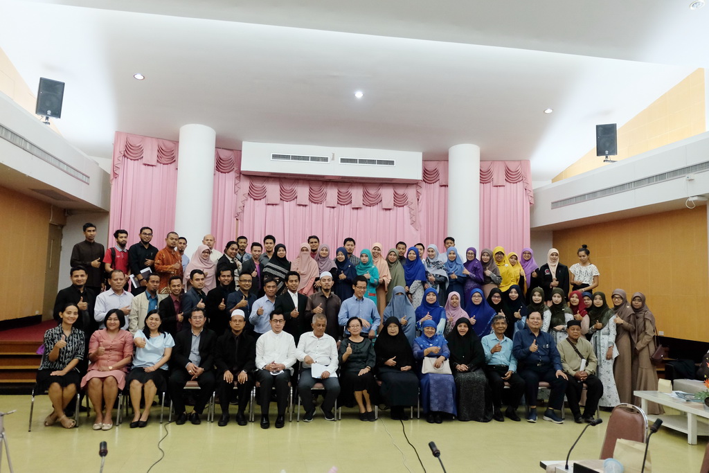 การประชุมผู้บริหารโรงเรียนเครือข่ายการพัฒนาวิชาชีพครูด้วยนวัตกรรมการศึกษาชั้นเรียน (Lesson Study) และวิธีการแบบเปิด (Open Approach)