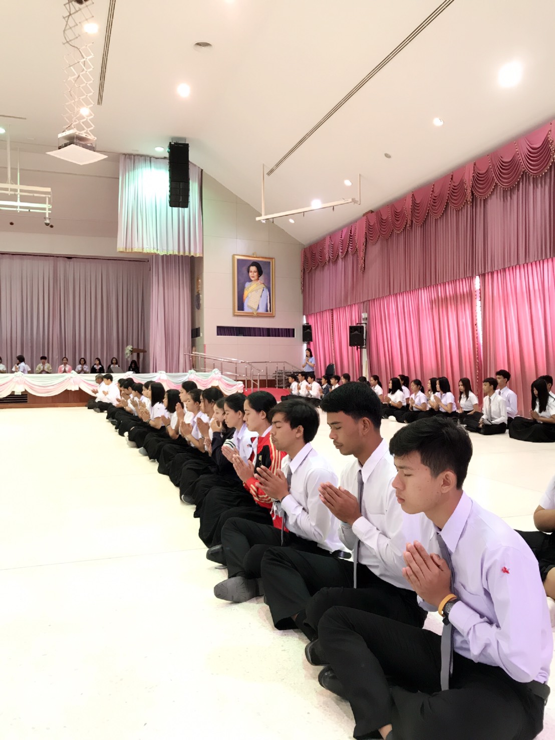 สถาบันพลังจิตตานุภาพ สาขาที่ 104 วัดโคกคีรี พัทลุง ได้จัดอบรมให้ความรู้แก่นิสิตคณะศึกษาศาสตร์ เรื่อง “ชินนสาสมาธิ 1 สมาธิชนะใจตนเอง”
