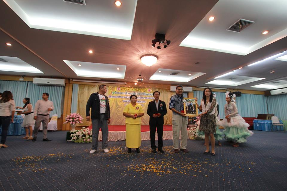 "มุทิตาจิตอำลา กษิณานุสรณ์”โครงการศึกษารำลึก ประจำปี 2560