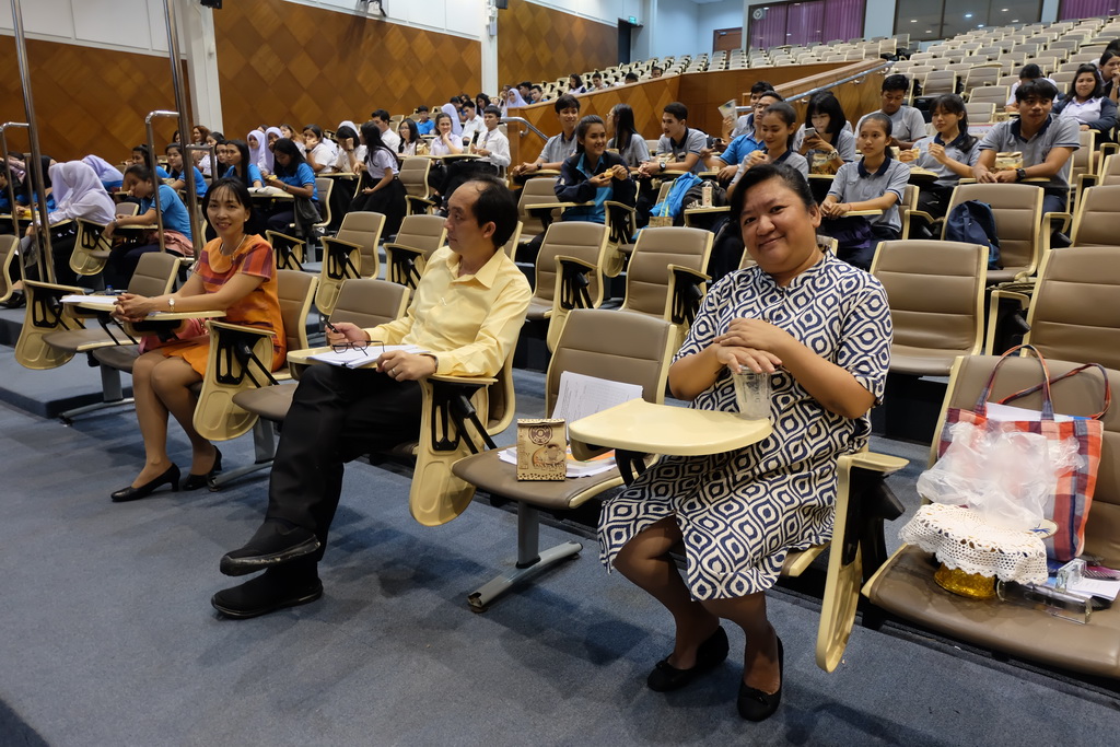 โครงการ “พัฒนาทักษะการจัดกระบวนการเรียนรู้ของนิสิตหมวดวิชาชีพครู”