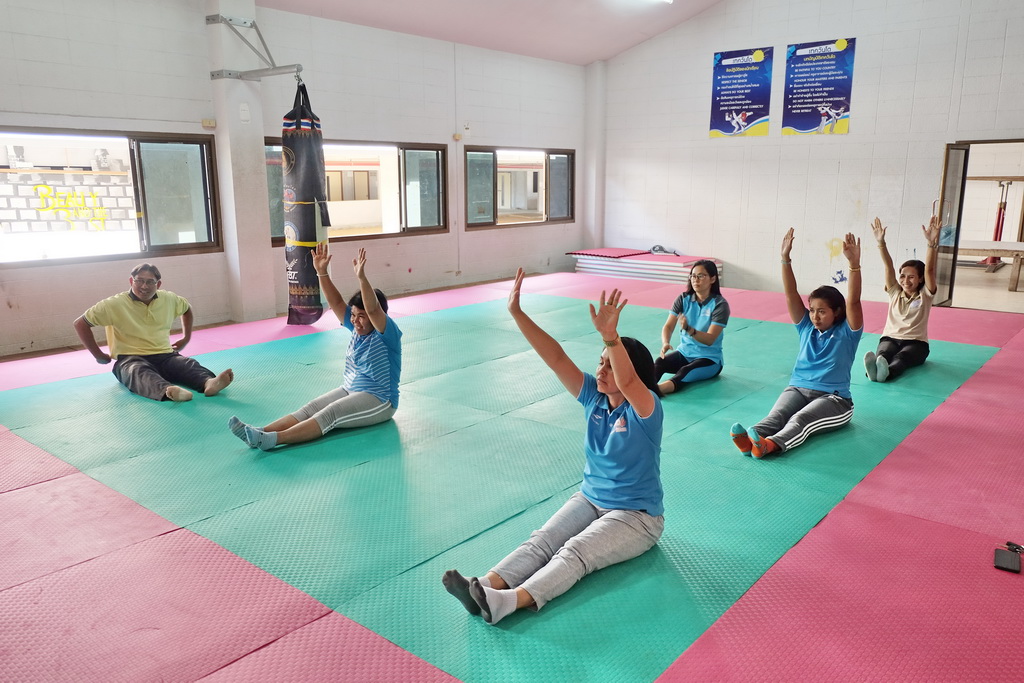 โครงการเสริมสร้างมหาวิทยาลัยแห่งความสุข (Happy University) คณะศึกษาศาสตร์ (Happy Workplace) : “ยืดเส้น ยืดสาย”
