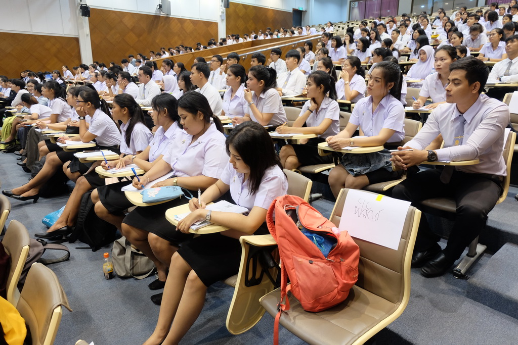 โครงการเตรียมความพร้อมและปฐมนิเทศนิสิตก่อนออกปฏิบัติการสอนสำหรับนิสิตหลักสูตรการศึกษาบัณฑิต (หลักสูตร 5 ปี) และนิสิตหลักสูตรการศึกษามหาบัณฑิต สาขาวิชาการสอนวิทยาศาสตร์ คณิตศาสตร์และคอมพิวเตอร์ ปีการศึกษา 2562
