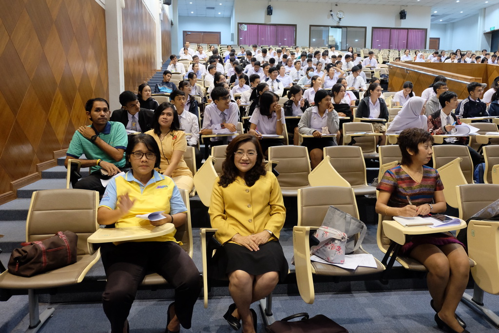 โครงการเตรียมความพร้อมและปฐมนิเทศนิสิตก่อนออกปฏิบัติการสอนสำหรับนิสิตหลักสูตรการศึกษาบัณฑิต (หลักสูตร 5 ปี) และนิสิตหลักสูตรการศึกษามหาบัณฑิต สาขาวิชาการสอนวิทยาศาสตร์ คณิตศาสตร์และคอมพิวเตอร์ ปีการศึกษา 2562