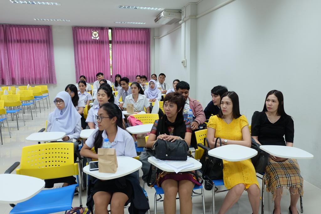 โครงการเตรียมความพร้อมและปฐมนิเทศนิสิตก่อนออกปฏิบัติการสอนสำหรับนิสิตหลักสูตรการศึกษาบัณฑิต (หลักสูตร 5 ปี) และนิสิตหลักสูตรการศึกษามหาบัณฑิต สาขาวิชาการสอนวิทยาศาสตร์ คณิตศาสตร์และคอมพิวเตอร์ ปีการศึกษา 2562
