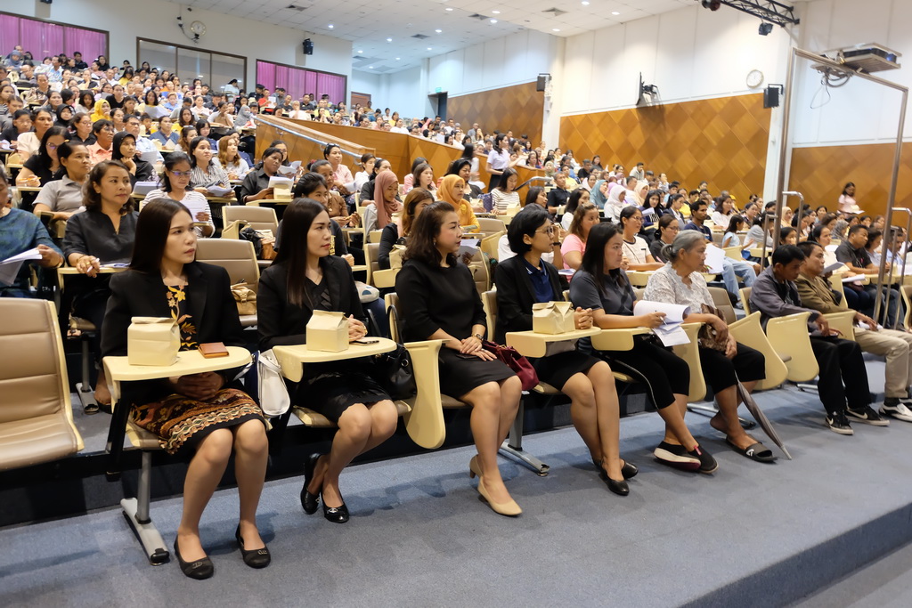 โครงการผู้บริหารและคณาจารย์ที่ปรึกษาพบผู้ปกครองนิสิตคณะศึกษาศาสตร์ ชั้นปีที่ 1 ประจำปีการศึกษา 2562